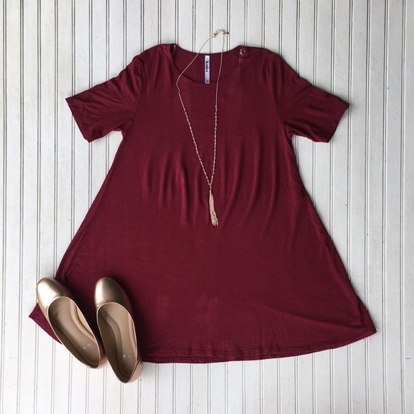 Azules Tops - Azules Burgundy Tunic